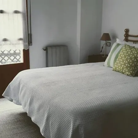 Acogedor Y Amplio Piso En Begona 公寓 希洪