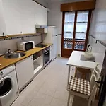 Acogedor En Begona * Gijón