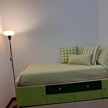 Acogedor Y Amplio Piso En Begona *