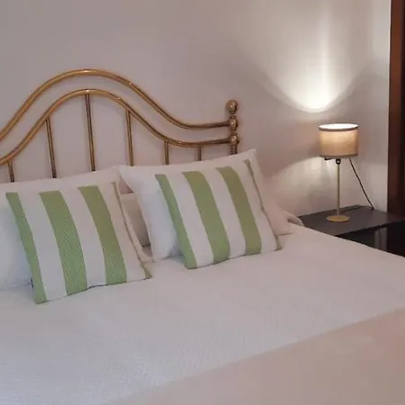 Acogedor Y Amplio Piso En Begoña